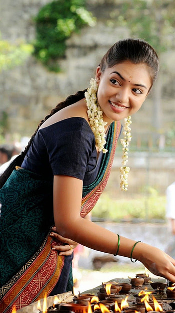 Nazariya Nizam, malayalam actress!, malayalam acto HD phone wallpaper