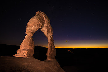 Rock Formation In The Middle Of Night Sky , rocks, night, evening, sky, nature HD wallpaper