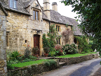 A village scene1, architecture, scene, house, street, village, tree HD wallpaper