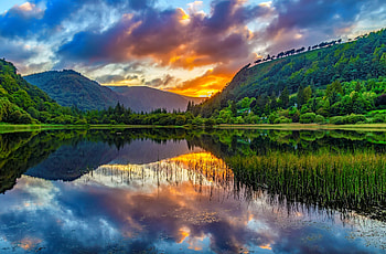 Golden sunset, river, golden, hills, beautiful, serenity, tranquil, mountain, lake, reflection, trees, sky, forest, sunset HD wallpaper