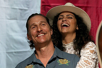 Matthew McConaughey, Camila McConaughey, Celebrity wedding, Fashionable couple HD wallpaper