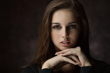 Brown Eyes Brunette Portrait, portrait, girls, brunette, model HD wallpaper