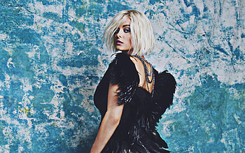 Bebe Rexha, Euphoriazine hoot, American singer, High quality HD wallpaper