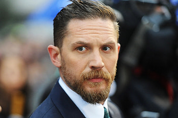 Tom Hardy, Moped thief, GQ magazine, Stereotypes HD wallpaper