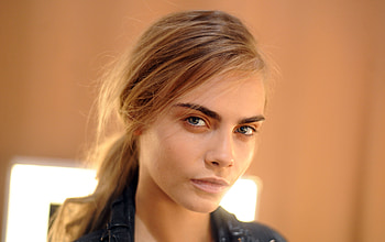 Cara Delevingne Close Up Portrait 2018, cara-delevingne, celebrities, girls, hoot HD wallpaper
