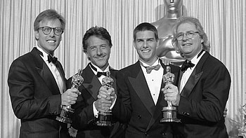Barry Levinson, Awards recognition, Filmmaking excellence, Industry honors HD wallpaper