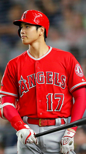 Shohei Ohtani, Impressive skills, Fearless athlete, Versatile talent HD phone wallpaper