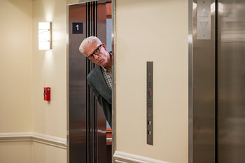 A Man on the Inside: Featuring Ted Danson, TV Show, A Man on the Inside, Ted Danson, elevator HD wallpaper