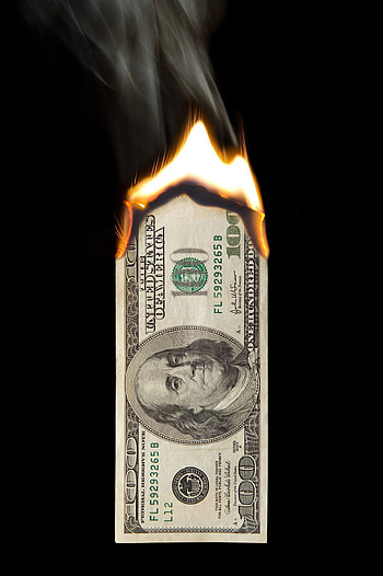 Dollar Bill On Fire - of a one hundred dollar bill on fire. Money , Dollar tattoo, Money tattoo, Burning Money HD phone wallpaper