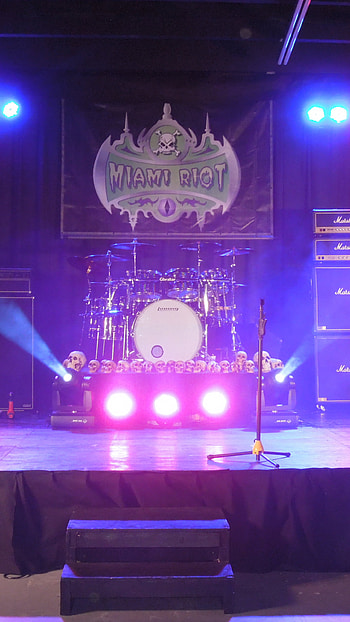 Rock concert stage, Band stage scrims, Concert energy, Dynamic background HD phone wallpaper