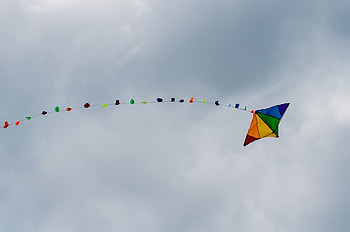 Sky Flying, Green Red Blue, Rainbow, Fun HD wallpaper