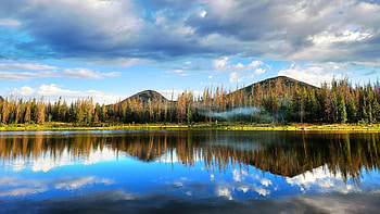 An Alpine lake in the High Uintah Mountains, hills, utah, trees, clouds, sky, water, usa, reflections, landscape HD wallpaper