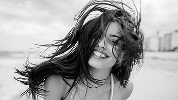 Happy Girl, mood, brunette, smile, girl, pretty, black and white, face, happy, hair HD wallpaper