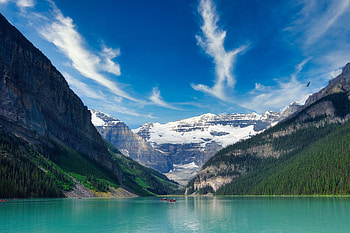 Lake Louise, Travels, Best time to visit, Ideal seasons HD wallpaper