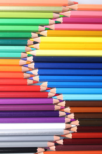Colorful and organized colored pencils forming a vivid pattern. Perfect for creative projects or artistic inspiration. HD phone wallpaper