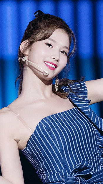 Sana Minatozaki, Beautiful, Singer HD phone wallpaper