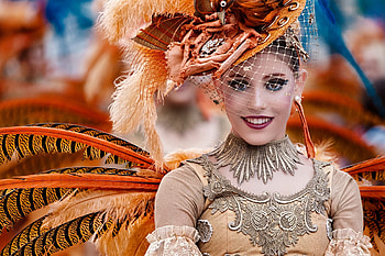 Brasil carnival, woman, feather, face, girl, orange, vicente concha, hat HD wallpaper