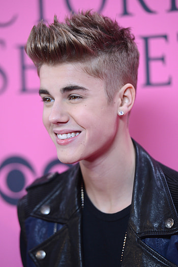 2012 Victoria's Secret Fashion Show, Justin Bieber HD phone wallpaper