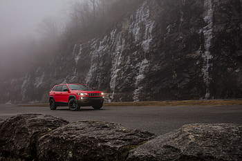 Jeep Cherokee Trailhawk 2018, jeep-cherokee-trailhawk, jeep, 2018-cars HD wallpaper
