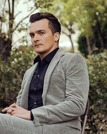 Rupert Friend, Tired of killing, Thought-provoking interview, Emotional journey HD phone wallpaper