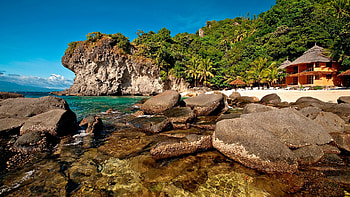 House in the Philippines on the ocean, palms, Asia, exotic, house, paradise, beautiful, rocks, beach, stones, summer, sky, water, ocean, home HD wallpaper