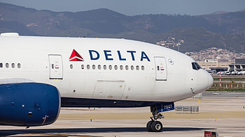 Delta Air Lines, Employees, Fork out, Vaccinated HD wallpaper
