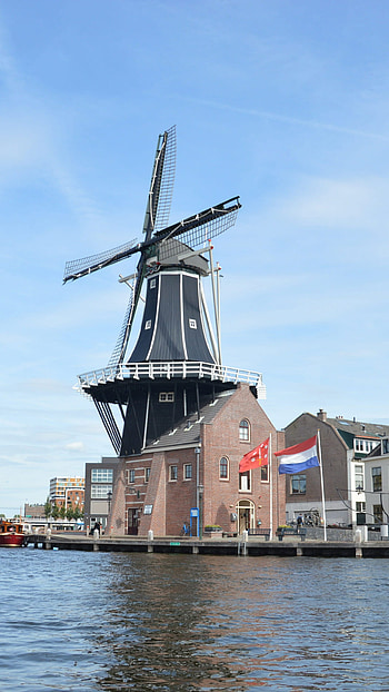 Windmill De Adriaan, Netherlands HD phone wallpaper