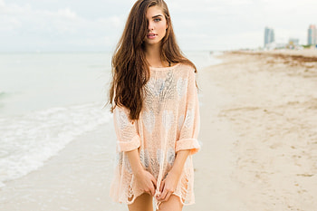 Girl On Beach 2, girls, beach HD wallpaper