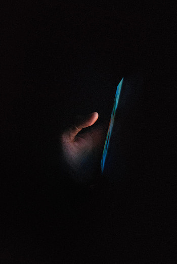 Dark, Hand, Screen, Tele HD phone wallpaper
