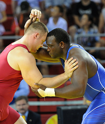 Dremiel Byers vs Jalmar Sjoberg, Greco-Roman Wrestling HD phone wallpaper
