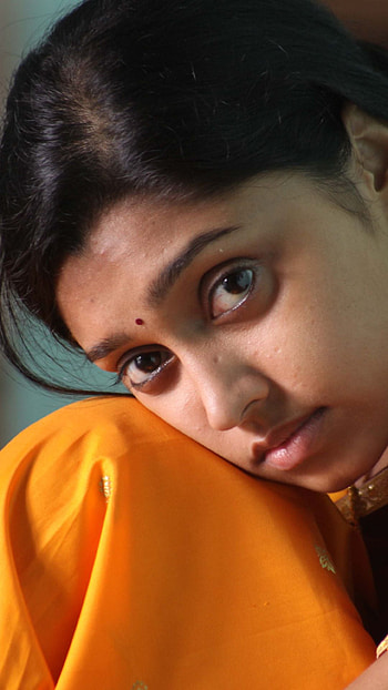 Sija rose, tamilnadu actress, cutest HD phone wallpaper