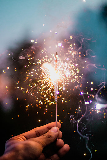 Smoke, Hand, Sparks, Miscellanea, Miscellaneous, Sparklers, Bengal Lights HD phone wallpaper
