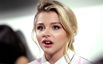 Chloe Moretz 19, chloe-moretz, celebrities, girls HD wallpaper