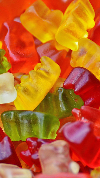 Gummy Bears, Vibrant , Sweet candies, Mobile background HD phone wallpaper