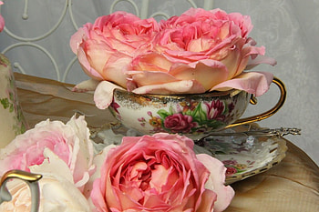 My Cup Runneth,Over, pink, roses, peach, beautiful, cup, saucer, spoon, gold HD wallpaper