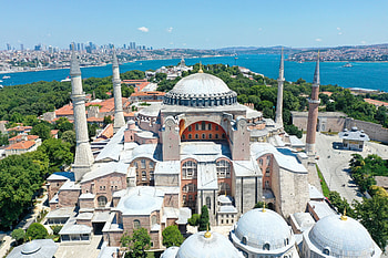 Hagia Sophia, Ottoman protector, Art preservation, Daily Sabah tribute HD wallpaper