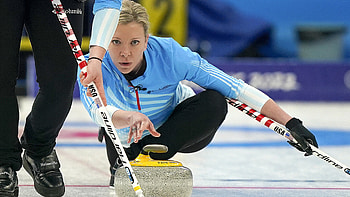 Nina Roth, Curling HD wallpaper