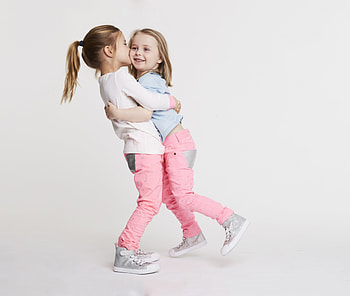 Little girl, childhood, blonde, 2 girls, fair, nice, adorable, bonny, sweet, Belle, white, Hair, girl, Standing, comely, sightly, pretty, face, kiss, lovely, pure, child, graphy, cute, baby, , Nexus, beauty, kid, beautiful, studio, people, little, pink, love, princess, dainty HD wallpaper