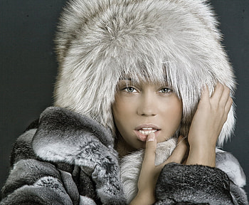 girl, coat, sexy, model, skin, eyes, hot, soft, beautiful, woman, face, lips, hat HD wallpaper