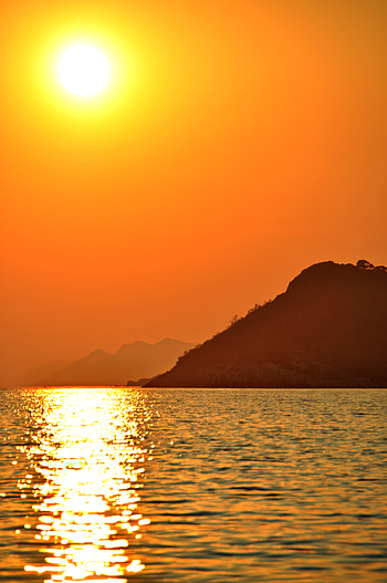 Nature, Sunset, Mountains, Sea, Sun, Glare HD phone wallpaper