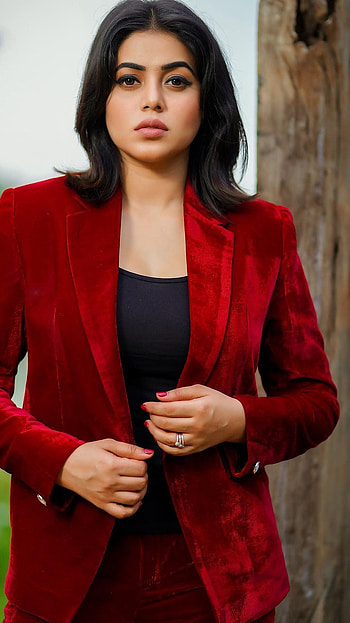 Poorna kasim, shamana kasim, telugu actress HD phone wallpaper