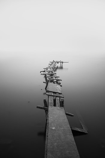 Minimalism, Old, Bw, Chb, Wharf, Gloomy, Berth, Ruins HD phone wallpaper