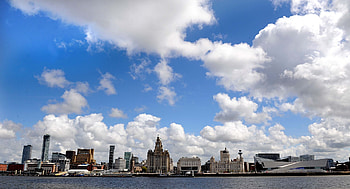 Liverpool Skyline, Echo's graphers, Liverpool beauty, Captivating HD wallpaper