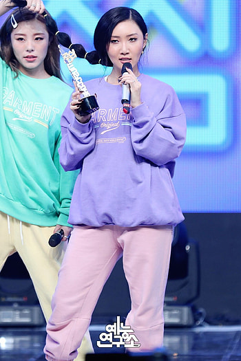 Hwasa, Mamamoo, Moonbyul, Kpop HD phone wallpaper