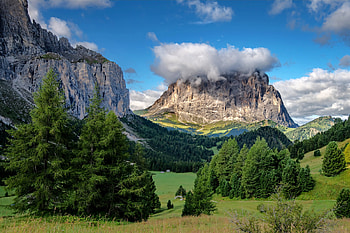Saslong Valley, Dolomiti Alps, Italy, clouds, italy, nature, mountains, valley HD wallpaper