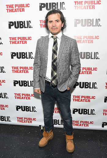 John Leguizamo, Latin history for morons, Theatrical storytelling, Educational comedy HD phone wallpaper