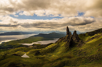 Isle of Skye, Stunning , Breathtaking backgrounds, Serene beauty HD wallpaper