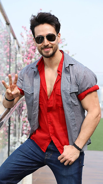 Tiger Shroff, Handsome HD phone wallpaper