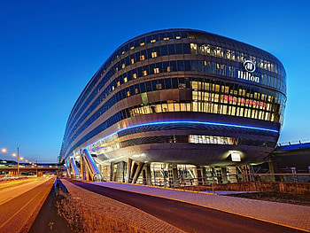Frankfurt Airport, 2022, Best business hotels, Top 10 attractions HD wallpaper
