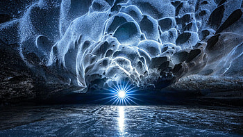 An icy cave in southern Alaska, crystals, reflection, frosty, sun, usa HD wallpaper